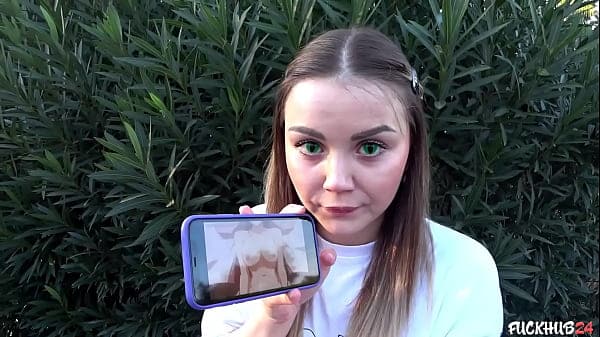– I can feel your dick throbbing! Give me a creampie stepbrother!
